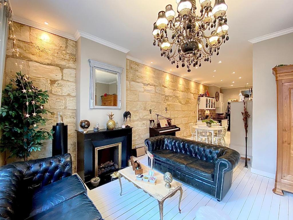 Grand Appartement Haussmanien De Standing Avec Jacuzzi Terrasse Et Parking En Hyper Centre Bordeaux Bagian luar foto
